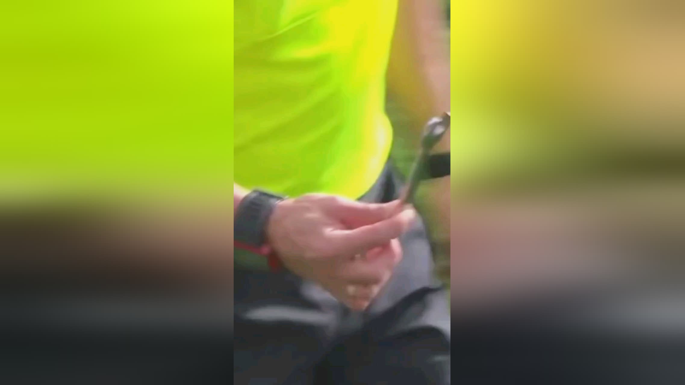 直是围绕